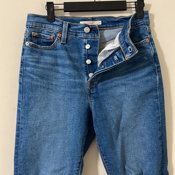 Levi’s Wedgie Straight High Rise Medium Wash Denim Jeans Size 29 - Picture 6 of 11